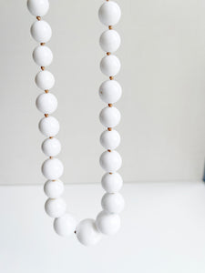 Vintage White Graduated Bead Necklace