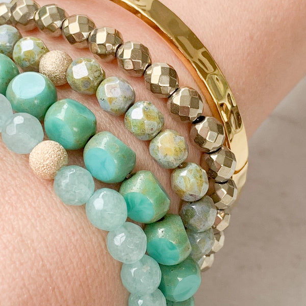 Seaglass Semi Precious Quartzite Stretch Bracelet