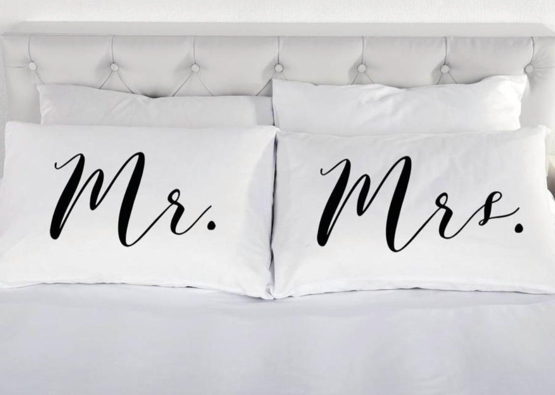 Pillowcase Set - Mr. & Mrs.